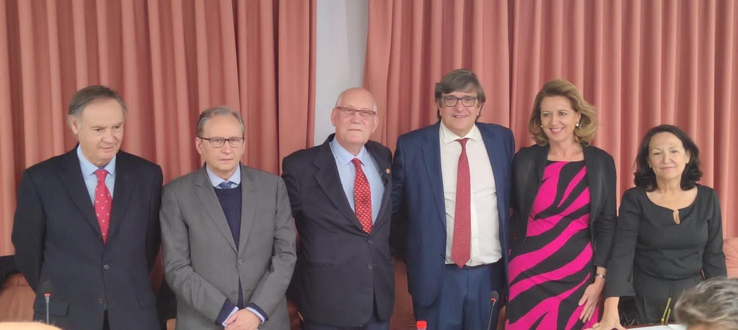 En este momento estás viendo Otorgan la plaza de Catedrático de Universidad al Profesor José Luis Gutiérrez Pérez